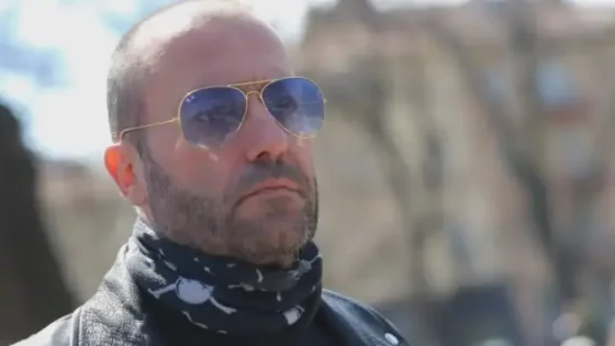 Нойзи влуди феновете! Не спират да го нападат заради...