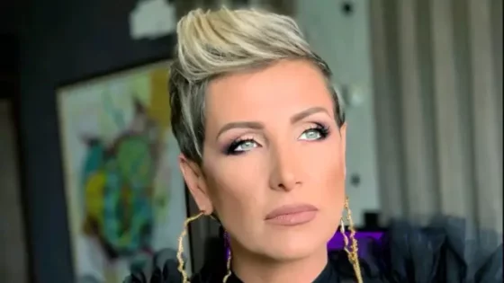 Джина Стоева се появи гола от покрива на небостъргач в Дубай и...